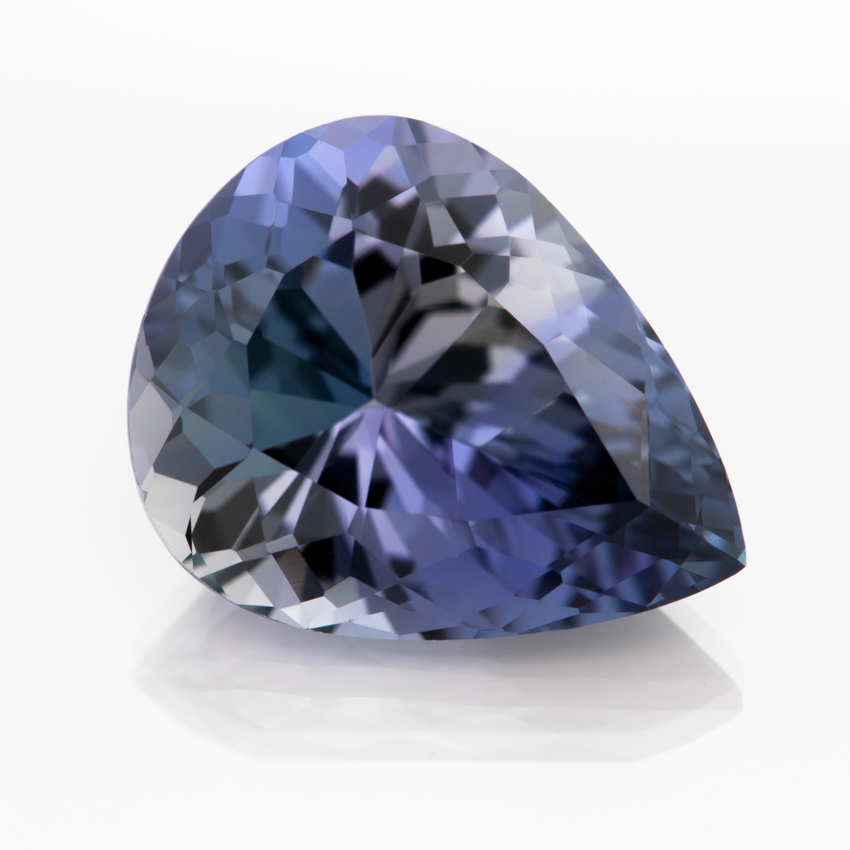 I16a 382 Zoisite 13 5x10 5 Psh 5 20cts RIA