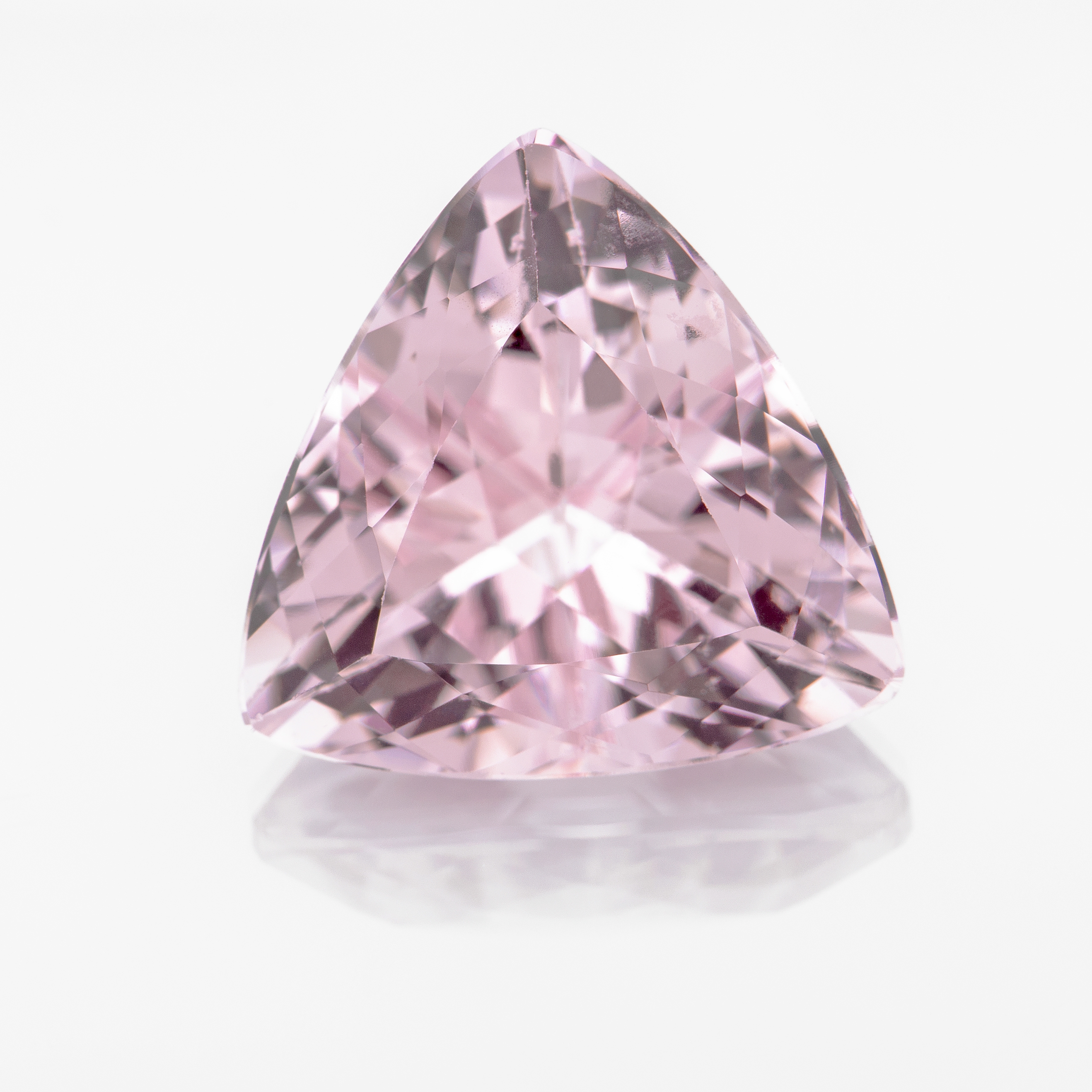 L237 012 Morganite 14mm Trill 7 92cts TNZ